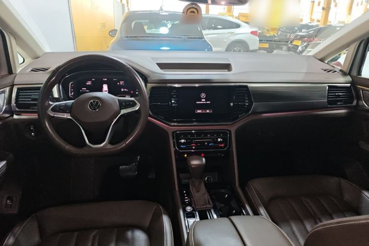 Used Volkswagen Viloran 2020 330TSI Luxury Edition