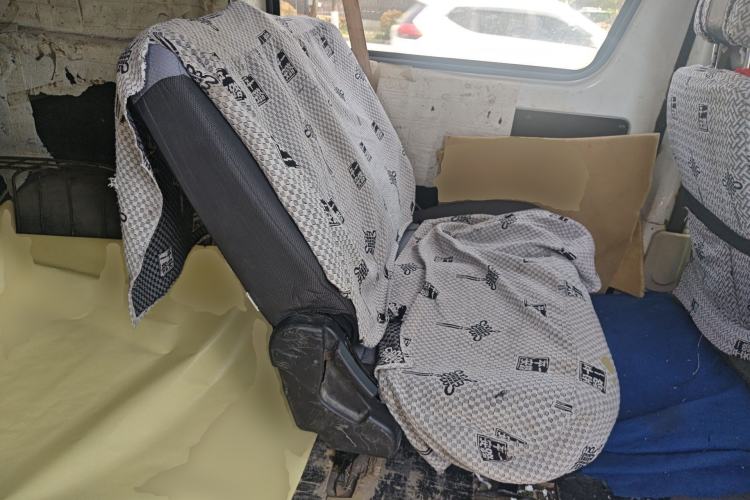 Used CHANGAN KAICHENG Ruixing M80 2018 1.5L Base Van Flat Roof Back-Hinged Doors 4G15S
