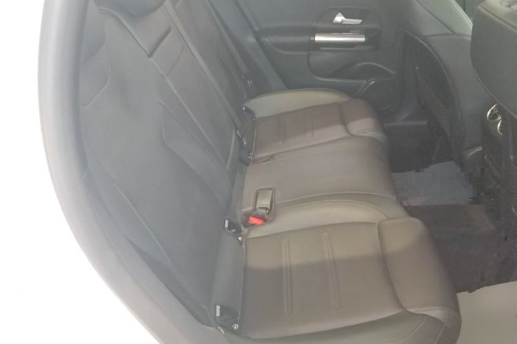 Used Mercedes-Benz GLA 2022 Facelifted GLA 200 Left Rear Seat