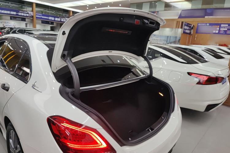 Used Mercedes-Benz C-Class 2021 C 200 L Fashion Edition Sport Version
