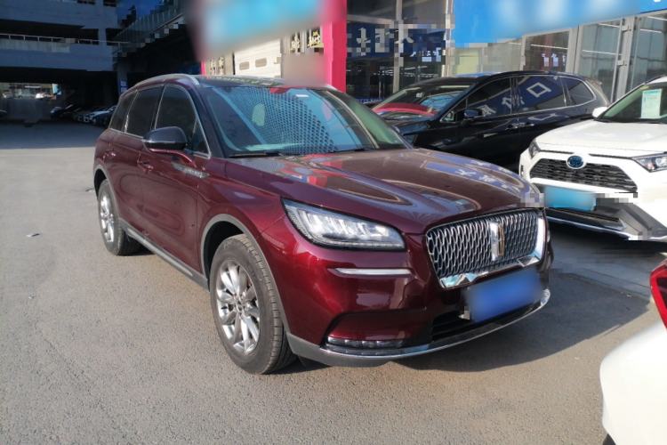 Used Lincoln Corsair 2021 2.0T Two-Wheel Drive Deluxe Edition Front Right 45 Deg