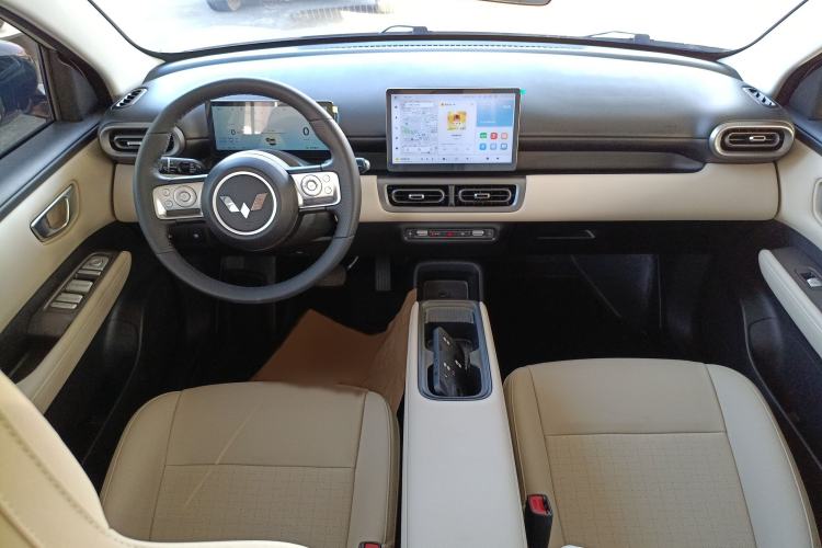 Used Wuling Bingo PLUS 2024 330 km Range Five-Seater Version