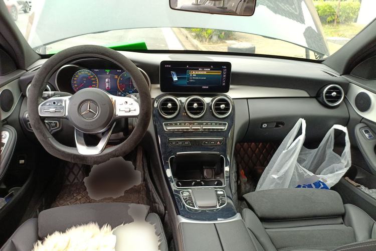 Used Mercedes-Benz C-Class 2020 Restyled C 260 Sport Edition Center Console