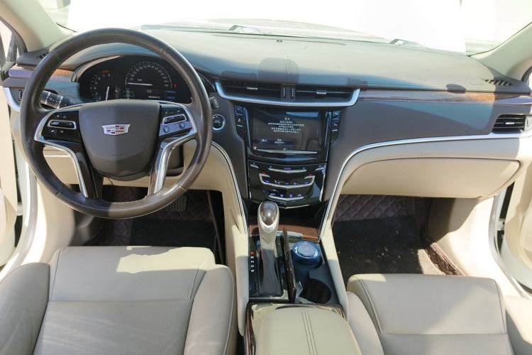 Used Cadillac XTS 2017 28T Elite Model Center Console