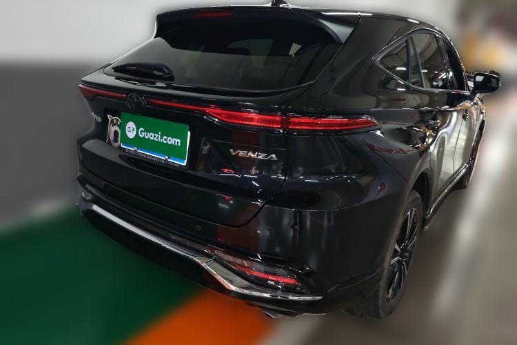 Used Toyota Venza 2022 2.0L CVT Two-Wheel Drive Prestige Edition Rear Right 45 Deg