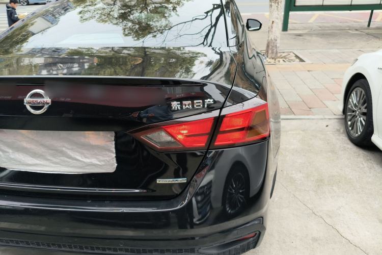 Used Nissan Teana 2019 2.0L XL Comfort Edition Right Rear Taillight