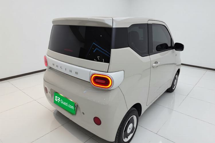 Used Wuling Hongguang MINIEV 2024 3rd Generation 215km Youth Edition
