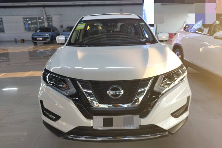 Used Nissan X-Trail 2023 Classic 2.0L Two-Wheel Drive Smart Connect Premium Edition