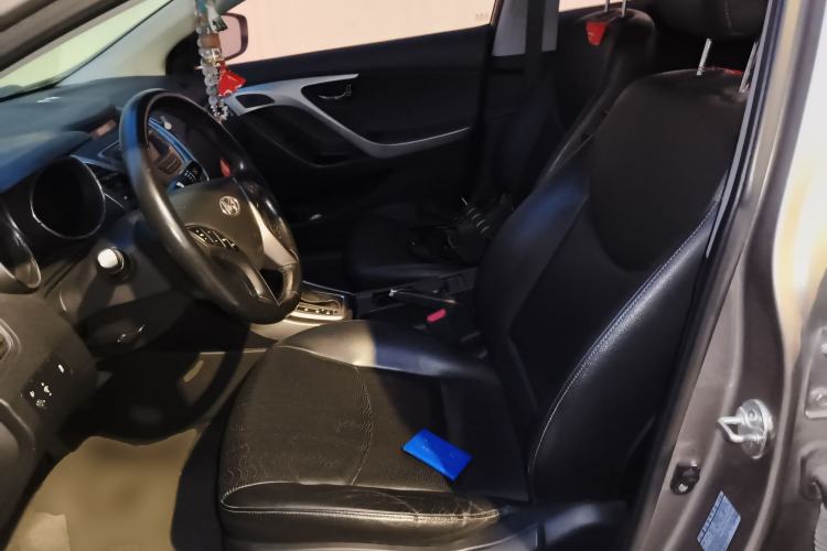 Used Hyundai Elantra (5th Generation / Langdong) 2012 1.6L Automatic Prestige Model