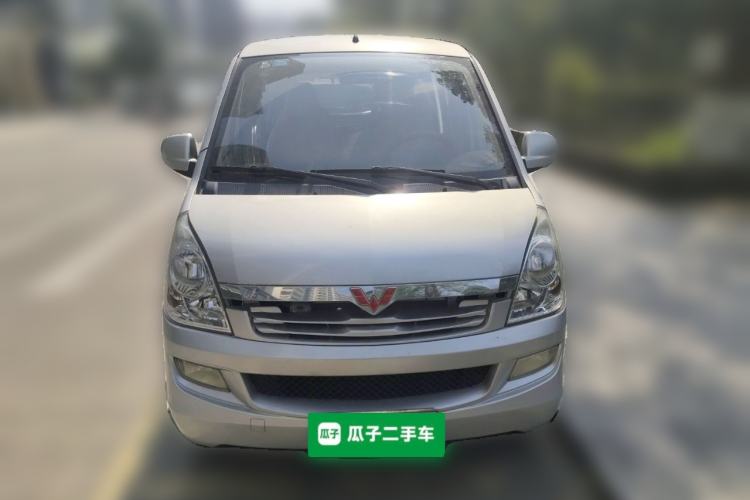 Used Wuling Rongguang 2014 1.5L S Standard Version