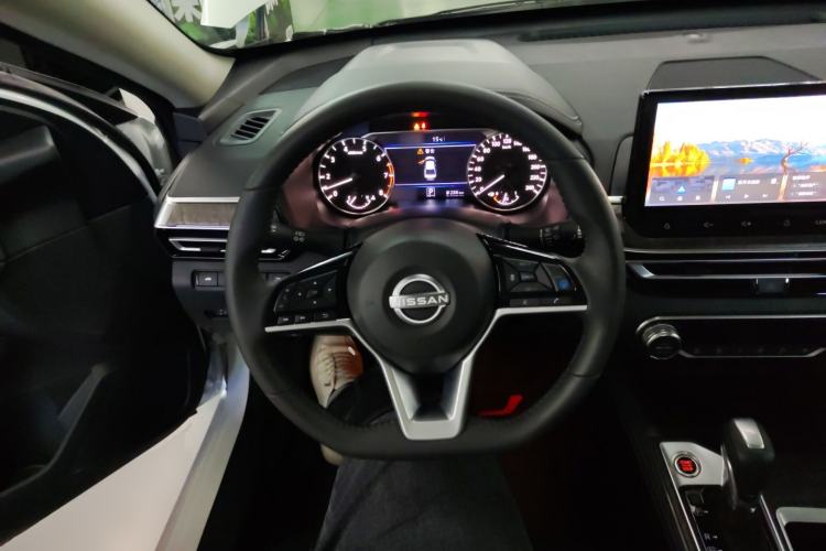 Used Nissan Teana 2022 2.0L XL-Upr Enjoyment Edition Steering Wheel