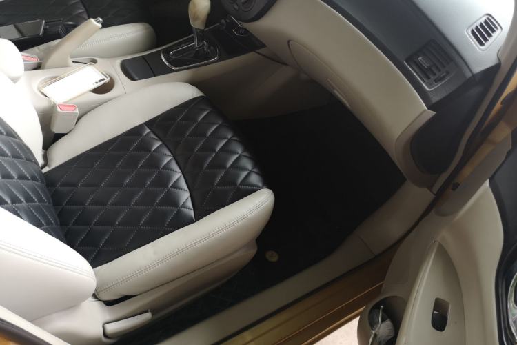 Used Nissan Tiida 2011 1.6L CVT Comfort Model
