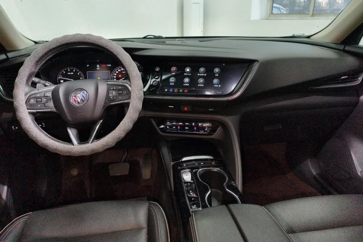 Used Buick Envision 2022 Facelift Encore S 552T Two-Wheel-Drive Luxury Model