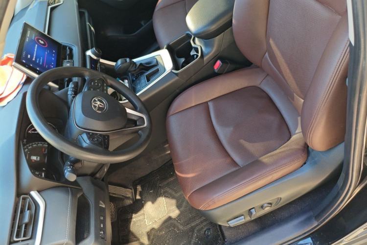 Used Toyota RAV4 2022 2.0L CVT Two-Wheel Drive Fashion Edition
