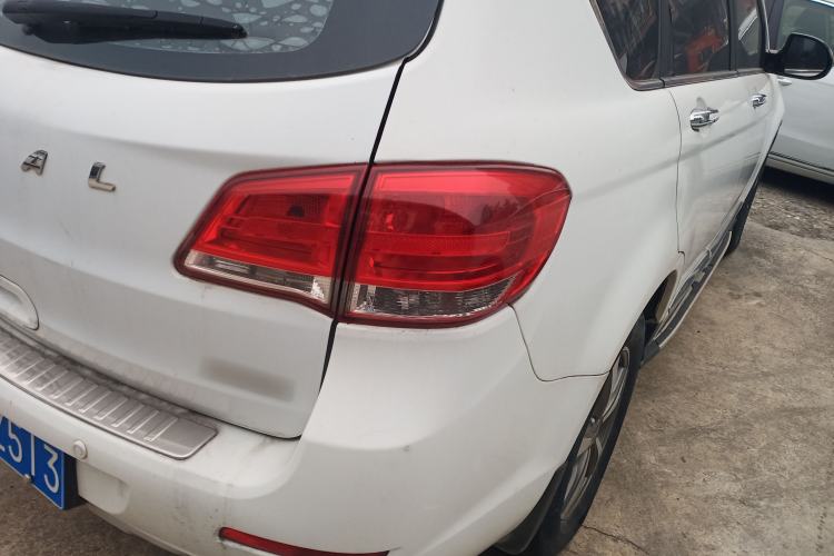 Used Haval H6 2016 Upgraded Model 1.5T Automatic Two-Wheel Drive Elite Version