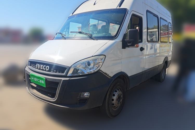 Used Iveco Power Daily 2017 2.5T Deluxe A37 High-Roof 6-7 Seater Bus 47Z5