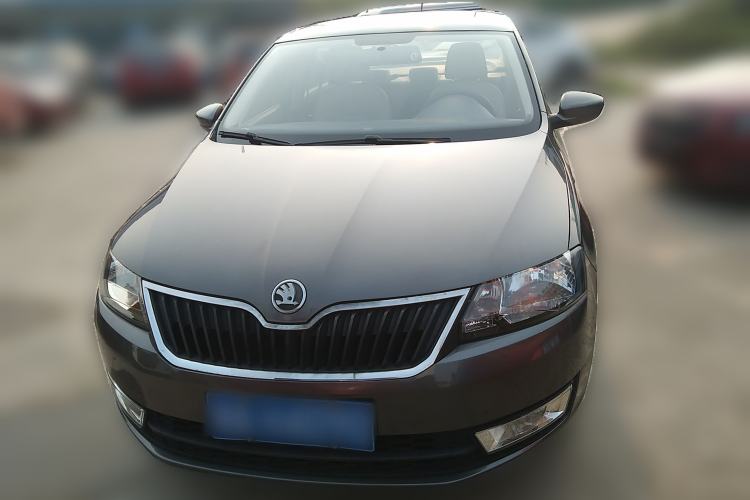Used Skoda Rapid 2016 1.6L Manual Trend Edition Front