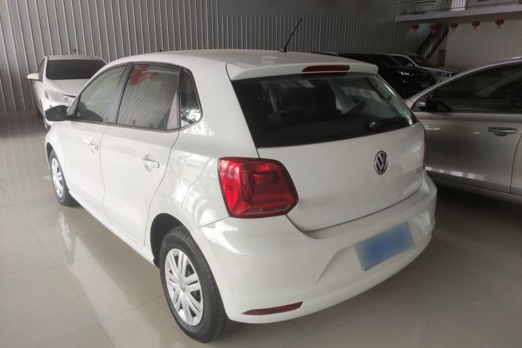 Used Volkswagen Polo 2016 1.4L Automatic Trendy Model Rear Left 45 Deg