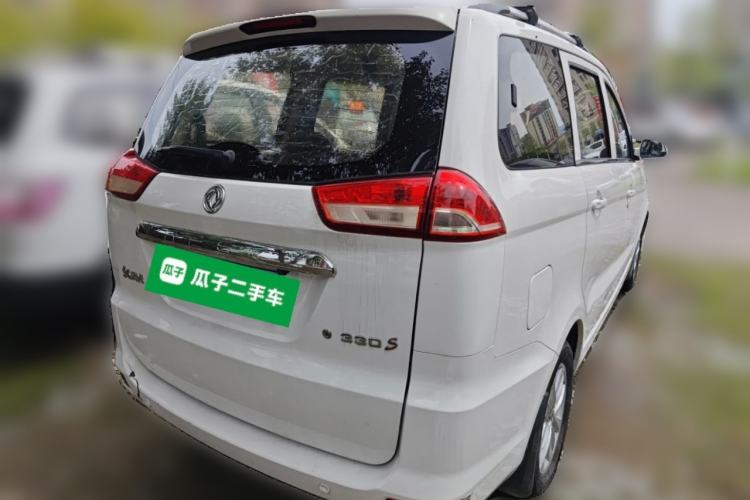 Used Dongfeng Fengon 330 2019 1.5L 330S Manual Comfort Version China VI Standard Rear Right 45 Deg