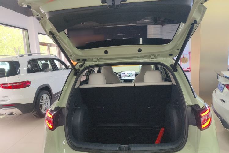 Used Geely Galaxy Geome 2025 UP 410km Exploration+ Edition Trunk