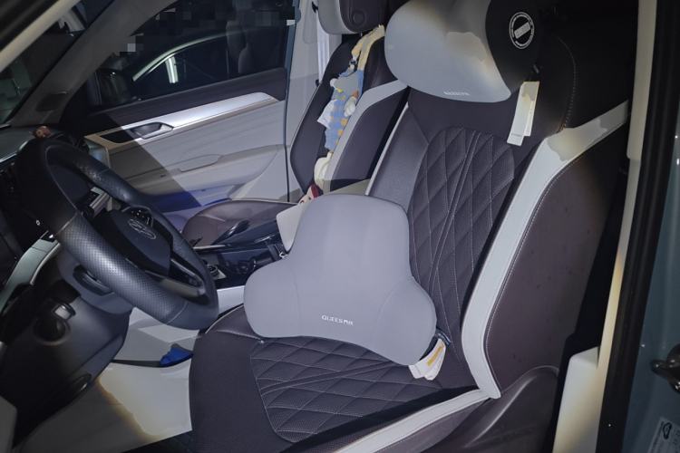 Used Volkswagen Tavendor 2024 380TSI All-Wheel-Drive R-Line Ambition Edition
