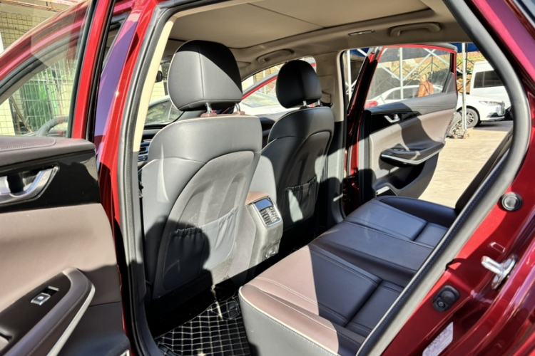 Used Changan Raeton CC 2018 1.5T Manual Luxury Model China V Standard