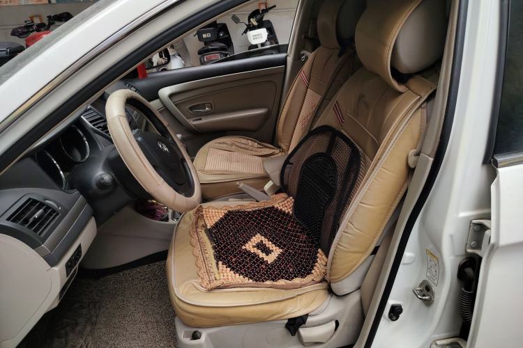 Used Dongfeng Aeolus A60 2016 1.5L Manual Luxury Model
