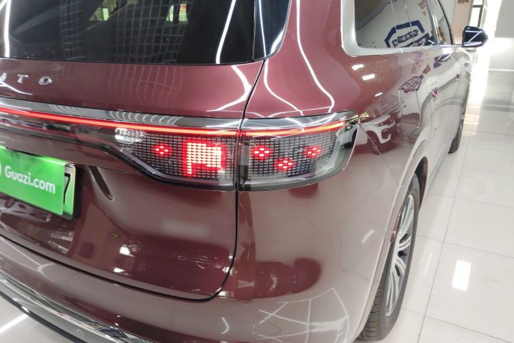 Used Hima AITO M8 2025 Extended-Range Max+ Version 53.4 kWh 6-Seater Edition
