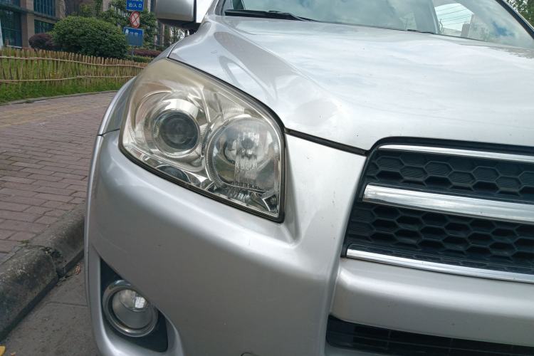 Used Toyota RAV4 2011 2.4L Automatic 4x4 Supreme Edition