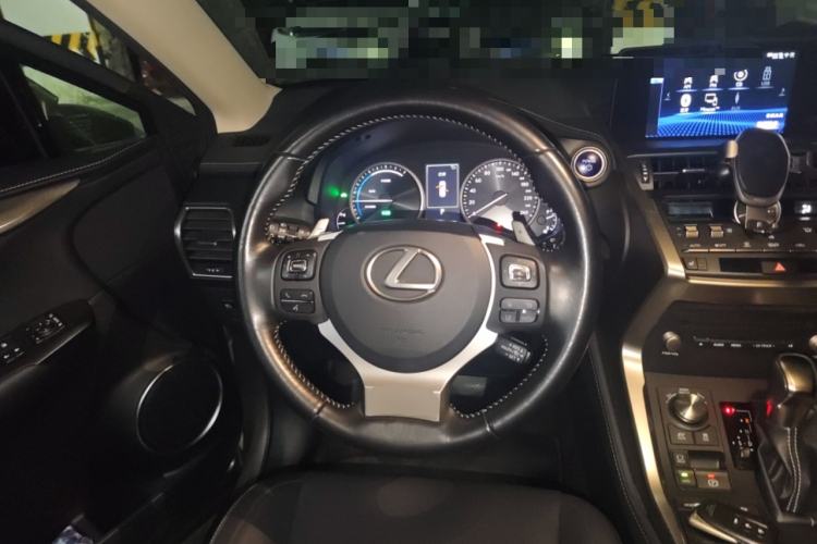 Used Lexus NX 2017 300h Front-Drive FENGSHANG Edition
