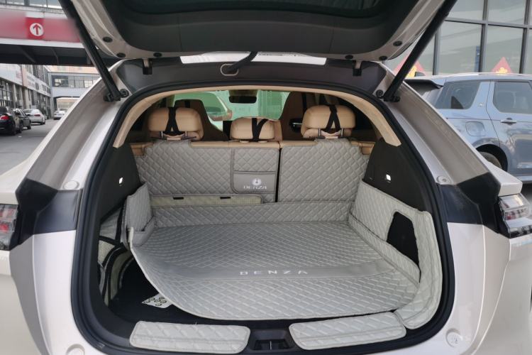 Used Denza N7 2023 with Ultra-Long Range