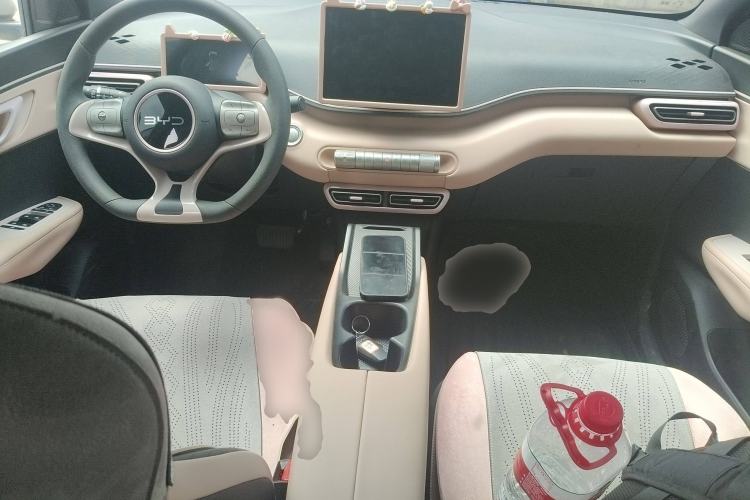 Used BYD Seagull 2024 Honor Edition 305km Dynamic Version Interior 2