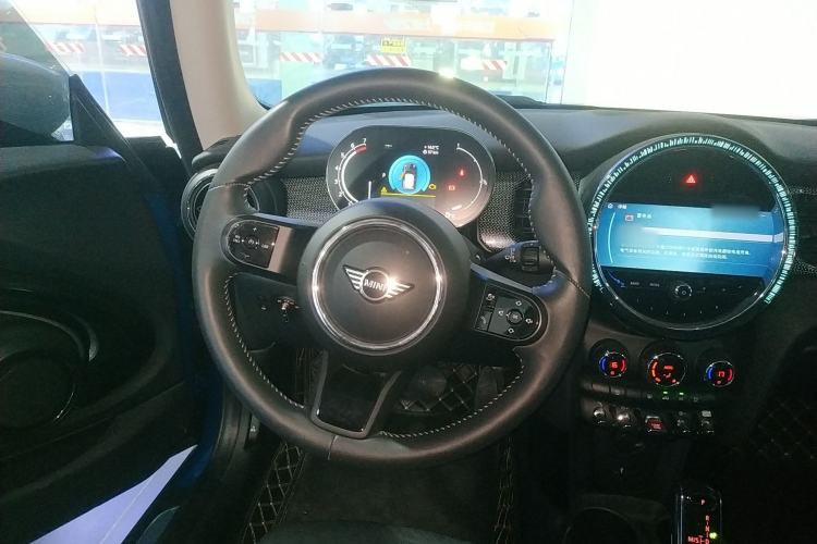 Used MINI MINI 2022 Updated 1.5T COOPER Classic Edition