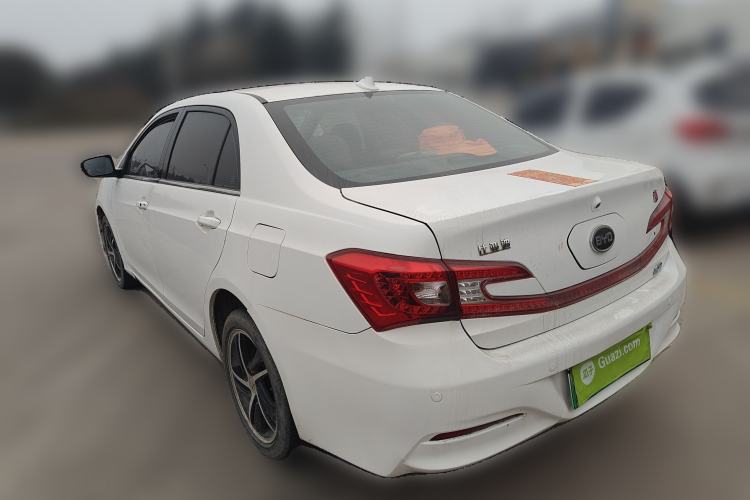 Used BYD Qin New Energy 2014 1.5T Flagship Model
