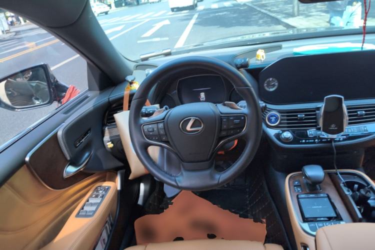 Used Lexus LS 2021 500h Excellence Edition
