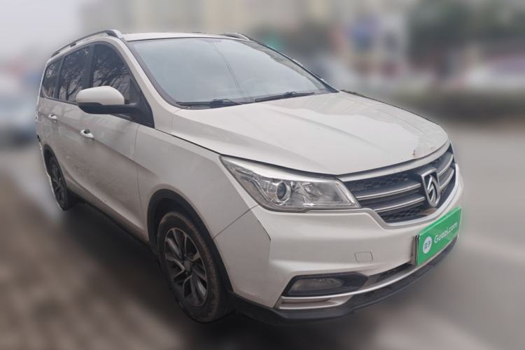 Used Baojun 730 2019 1.5T Manual Fashion Model 7-seater China VI

