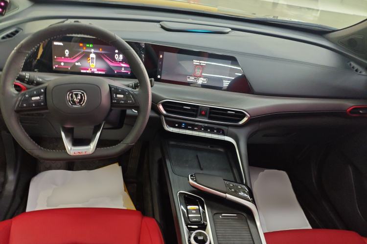 Used CHANGAN UNI-T 2020 1.5T Flagship Version Center Console