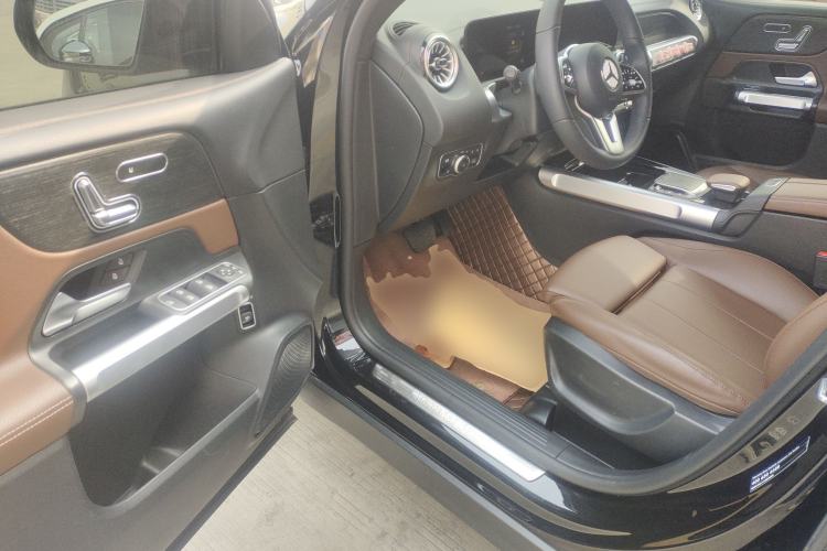 Used Mercedes-Benz GLB 2022 GLB 220 4MATIC
