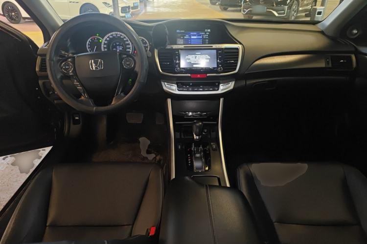 Used Honda Accord 2014 2.0L EXN Luxury Navigation Edition
