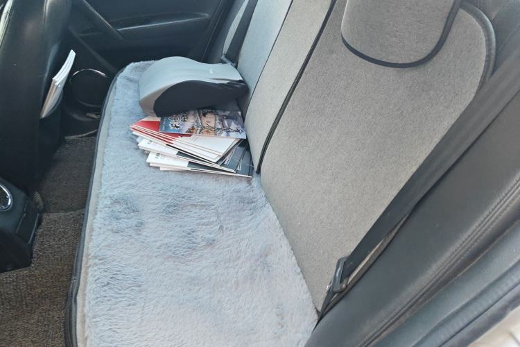 Used JAC Group Heyue 2012 1.5L Manual Luxury Version