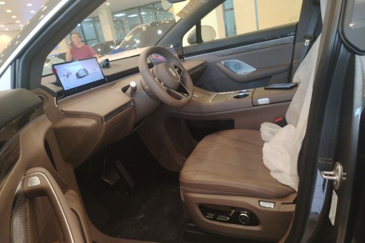 Used Hima Luxeed R7 2026 Model Pure Electric Max+
