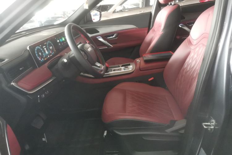 Used JETOUR X70 PLUS 2024 Champion Edition 1.5T DCT Champion PRO 7-Seater
