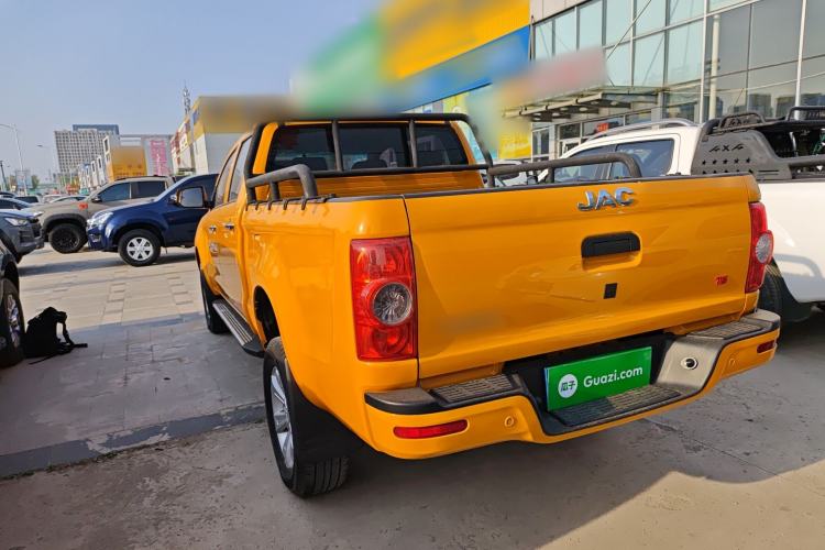 Used JAC Group T6 2022 2.0T Diesel Two-Wheel Drive Engineering Version with Long Wheelbase