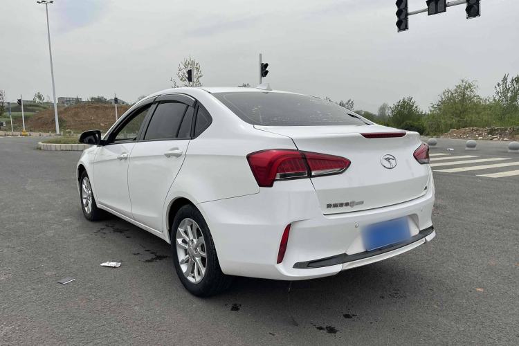 Used Soueast A5 Wing Dance 2019 1.5L Manual Luxury Version China V Standard
