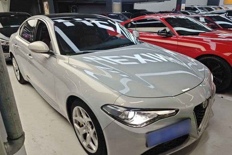 Used Alfa Romeo Giulia 2020 2.0T 280HP VIRTU Limited Edition