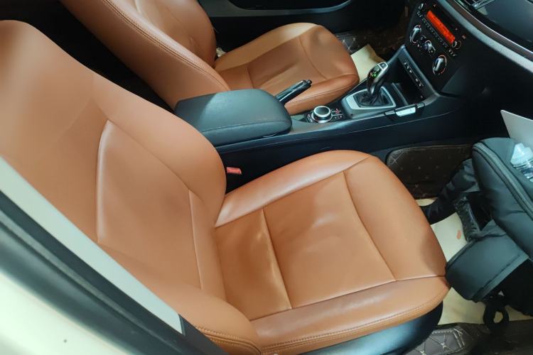 Used BMW X1 2014 sDrive18i Fashion Model
