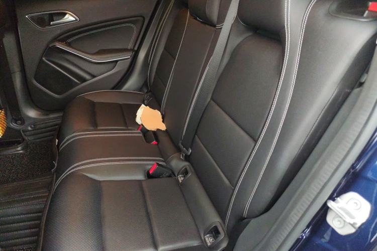 Used Mercedes-Benz GLA 2018 GLA 220 4MATIC Sport Edition Left Rear Seat