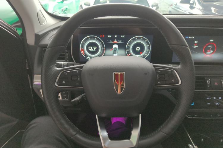 Used Hongqi HS5 2022 Revised Version 2.0T Smart Connect Flagship Edition
