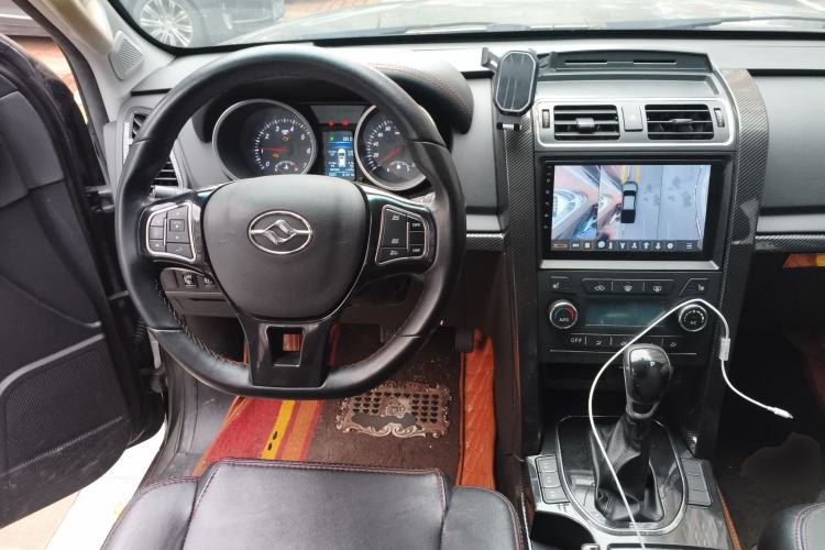 Used Huanghai N3 2017 2.4T Automatic Two-Wheel Drive Supreme Edition 4K22D4T
