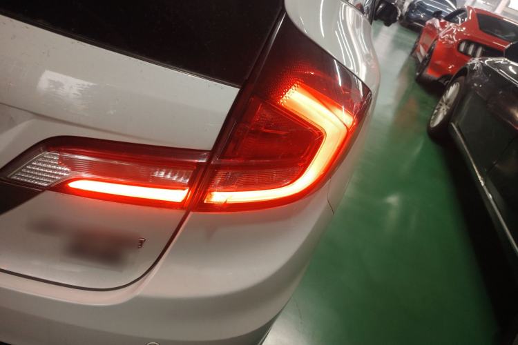 Used Honda Jade 2017 210 TURBO CVT Luxury Edition 5 Seats Right Rear Taillight